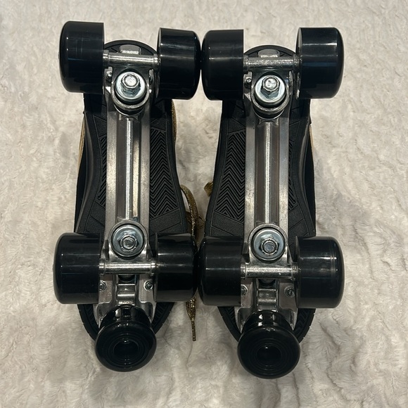 Cosmic Skates Women’s black gold metallicc high top sneakers roller skate size 8 - Picture 6 of 9